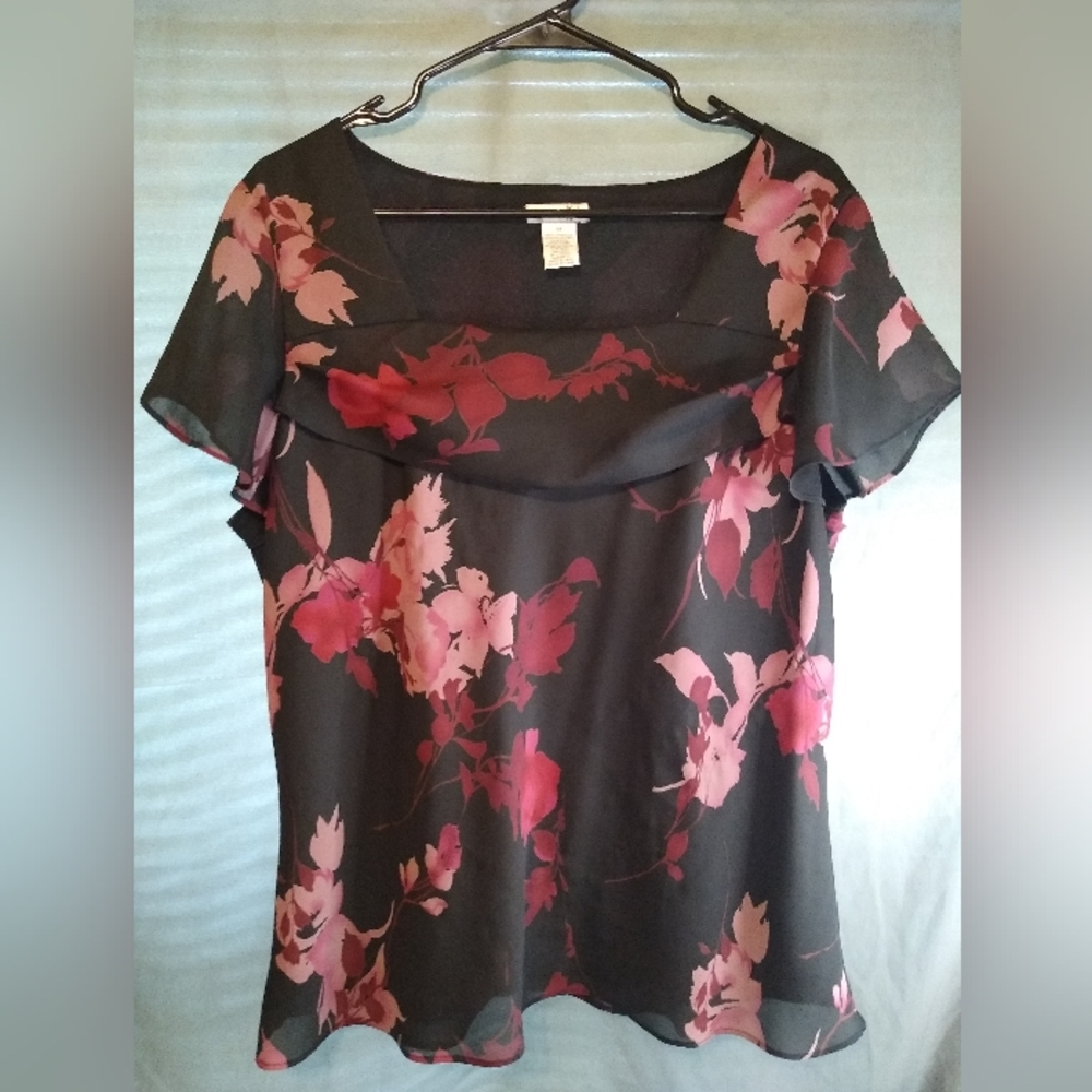 East 5th Floral Black,Pink And Red Sheer Women's Plus Size Blouse